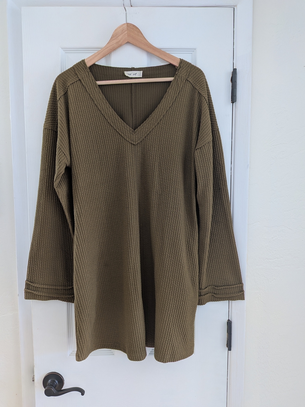 New In Women's Olive Green Long Sleeve V Neck Shirt Dress Thick Size Medium